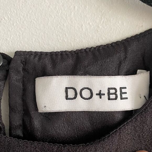 DO + BE Sleeveless Cropped Tank Top Sleeveless Blouse Black White Side Stripe L - Picture 4 of 5